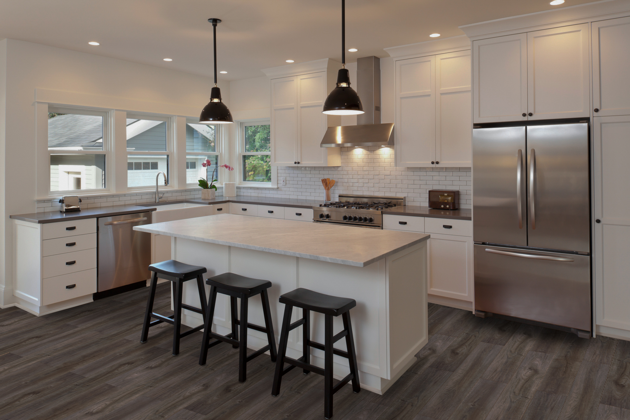 New Kitchen in Modern Luxury Home